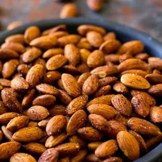 خرید بادام درختی صبحانه + قیمت فروش استثنایی